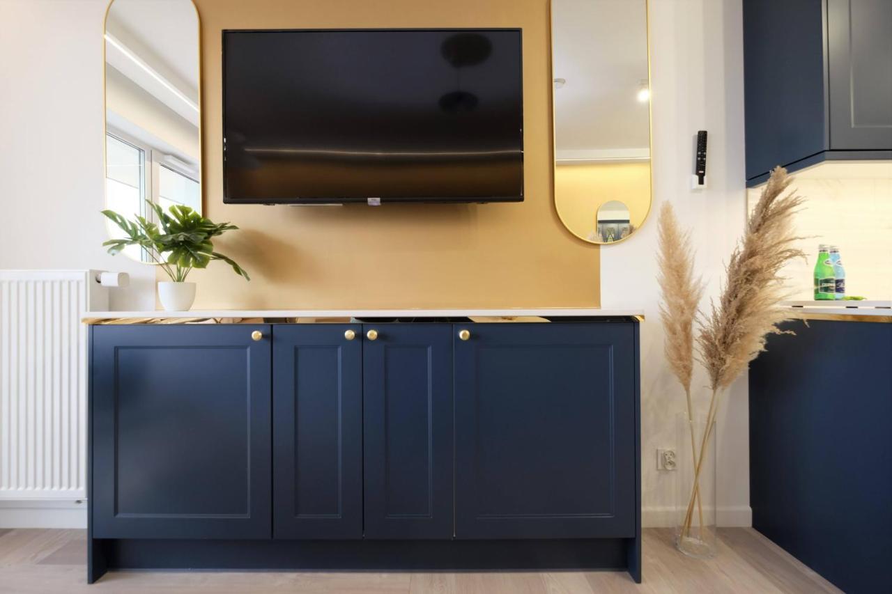 Apartamenty Centrum Premium Gold Белосток Экстерьер фото