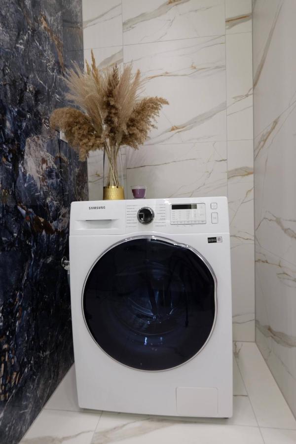 Apartamenty Centrum Premium Gold Белосток Экстерьер фото