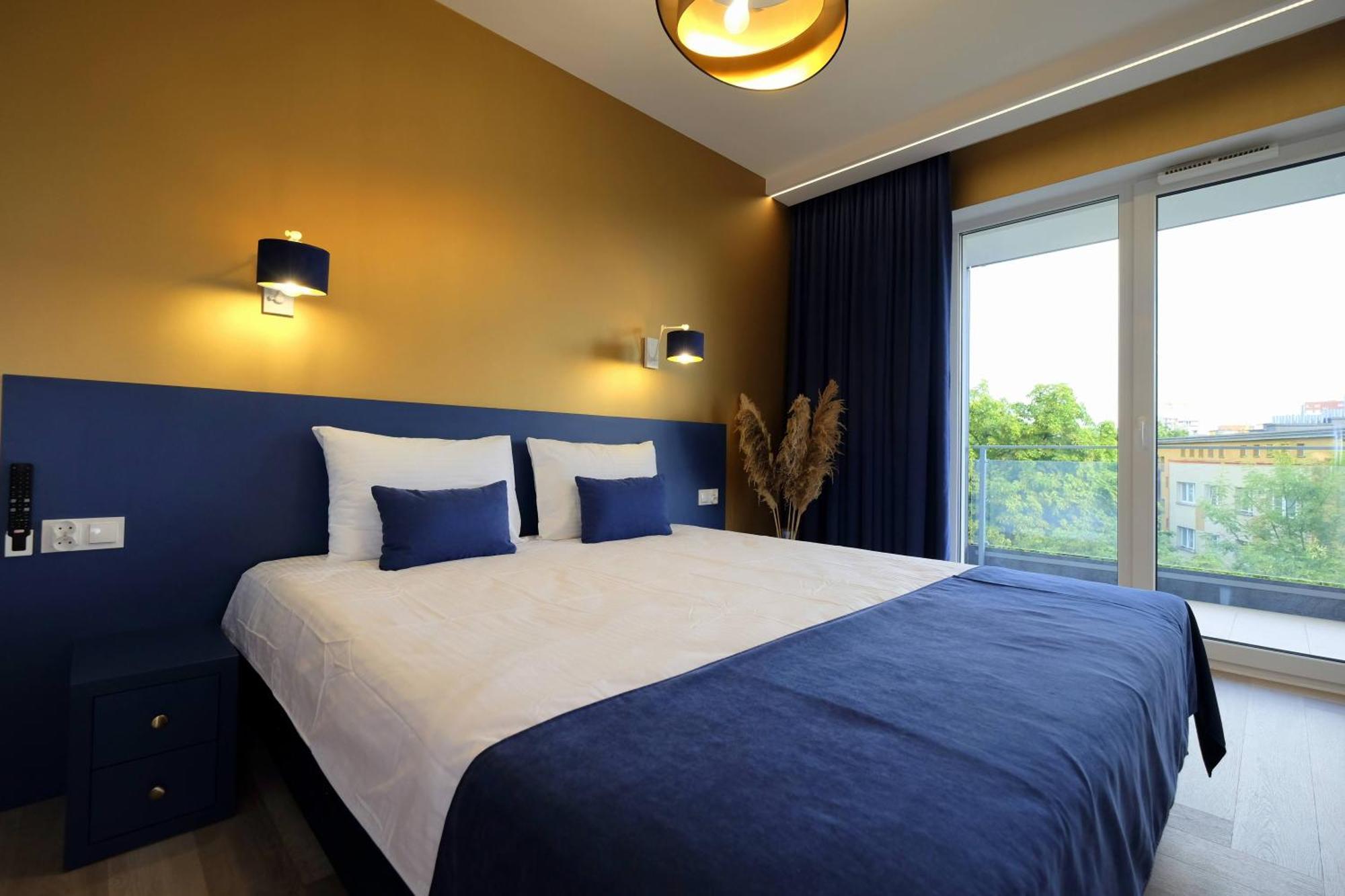 Apartamenty Centrum Premium Gold Белосток Экстерьер фото